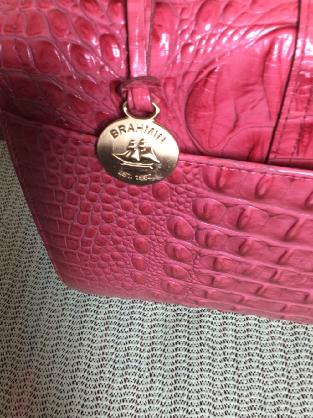 Brahmain Cor embossed with rosette tassels with GOLDTONE accent - Picture 12 of 12